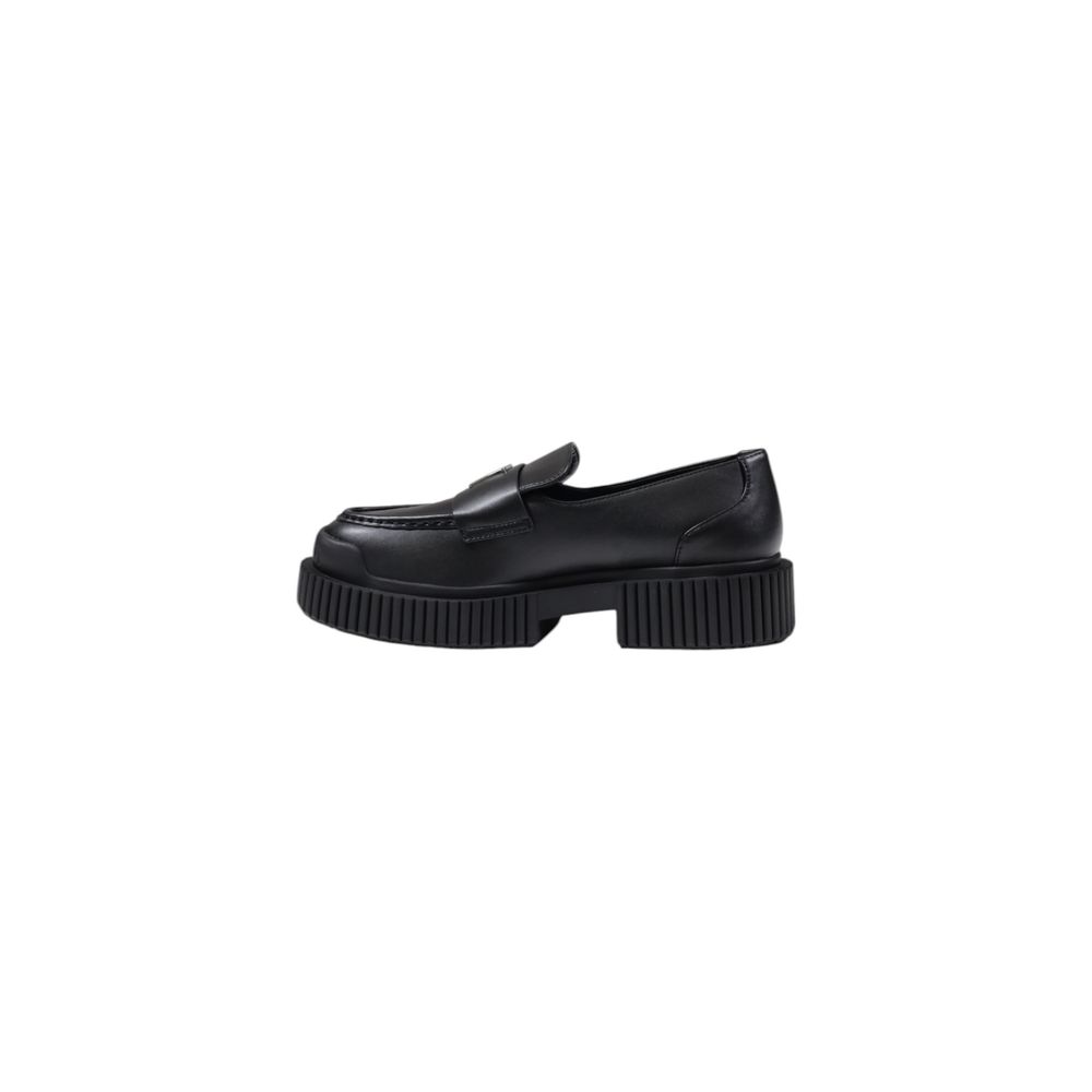 Armani Exchange Black Leather Flat Shoe